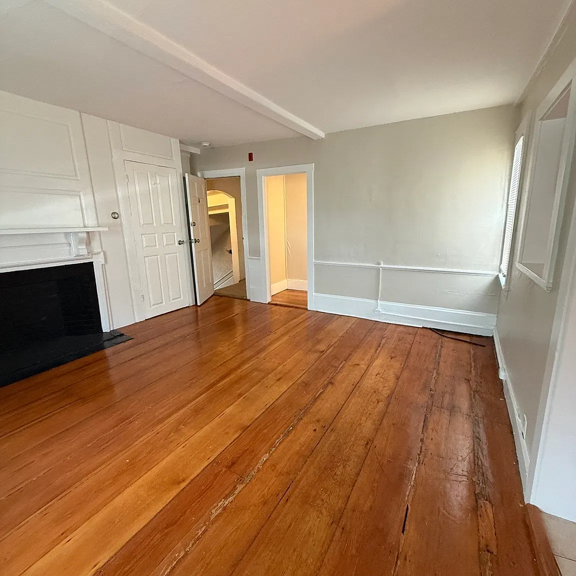 1 bed, 1.0 bath, 700 sqft, $1,695 — Photo 1