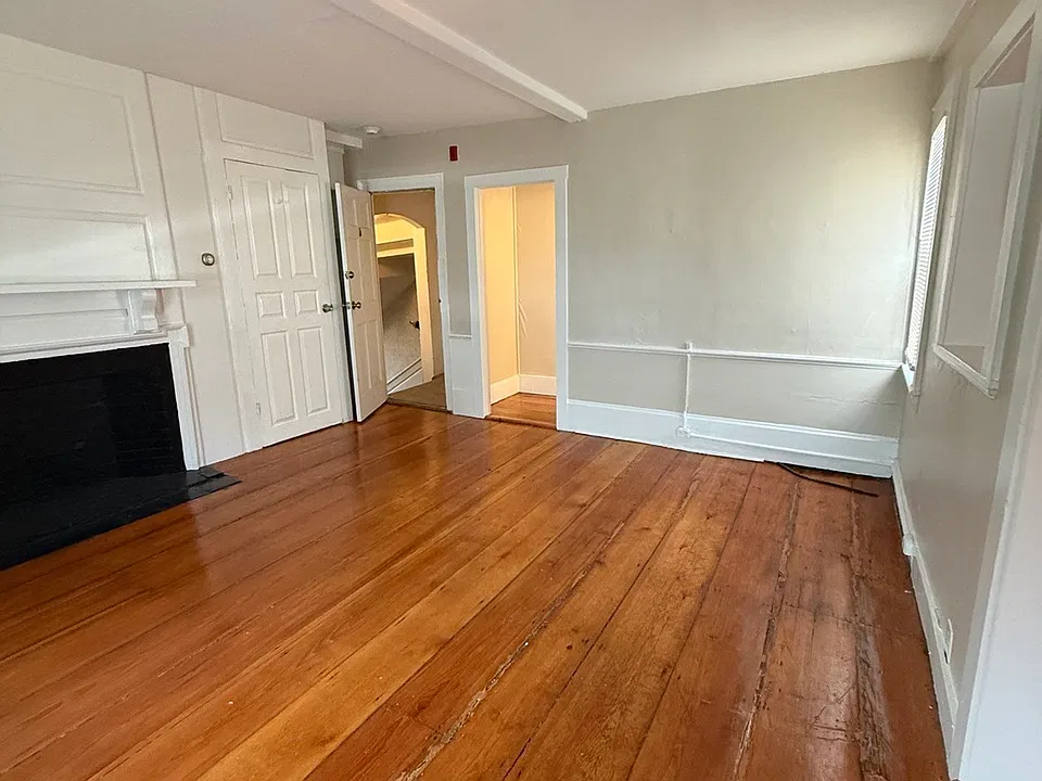 21 State St #5