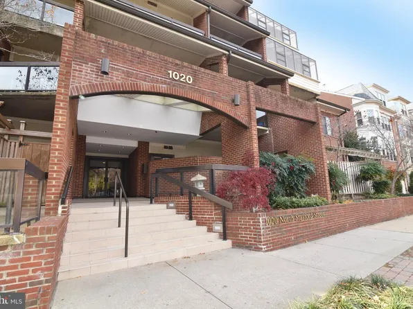 1020 N Stafford St APT 312, Arlington, VA 22201