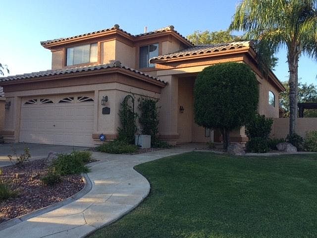 Front with Winter Grass Planted