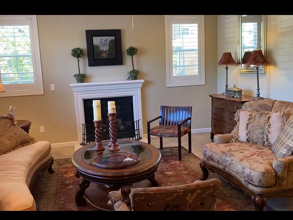 2nd image of 3530 Capoterra Way #3530