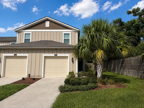 400 Aralia Ln, Jacksonville, FL 32216