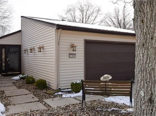 32905 Mills Rd, North Ridgeville, OH 44039