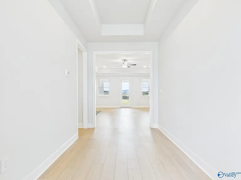 104 Clift Creek Dr — Photo 10