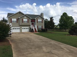 101 Corleys Ln, Locust Grove, GA 30248