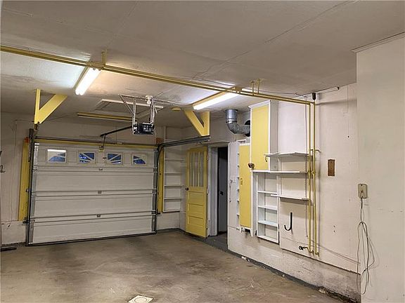 2nd image of 104 School St