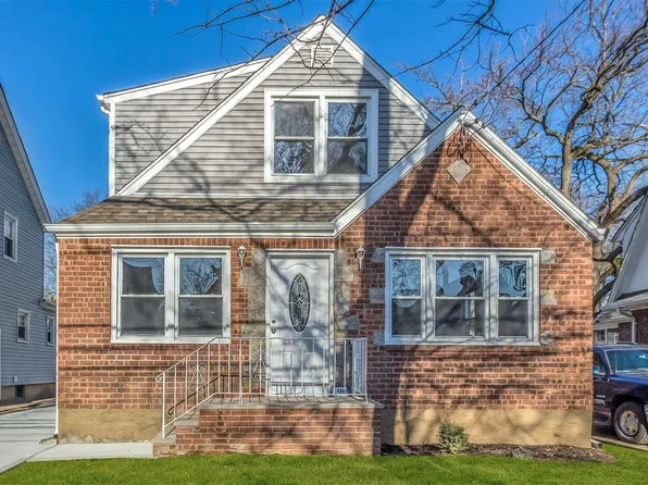 190 Violet Avenue, Floral Park, NY 11001