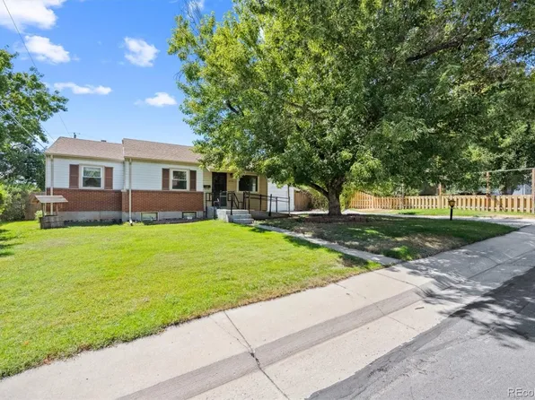 2740 Barnhart Street, Thornton, CO 80229