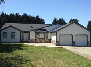 129 Davidson Cir, Griffin, GA 30223