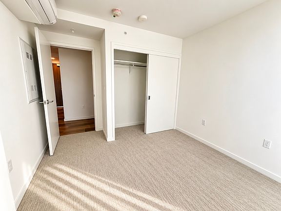 4th image of 1500 Rycroft St #2602