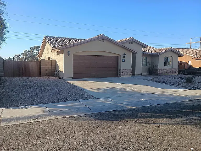 one of the nicest neighborhoods in the foothills area