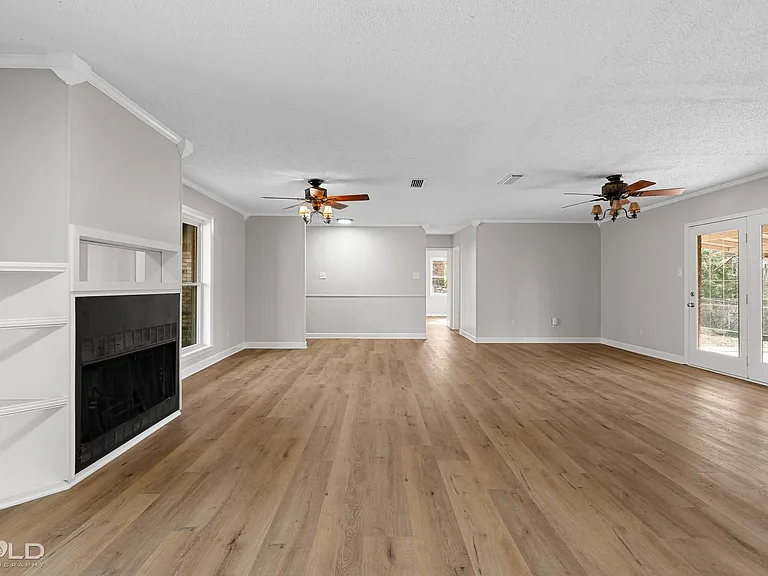 206 Sweetgum Dr — Photo 6
