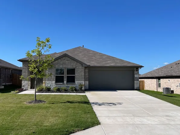 13524 Gunsmoke Ln, Cresson, TX 76035