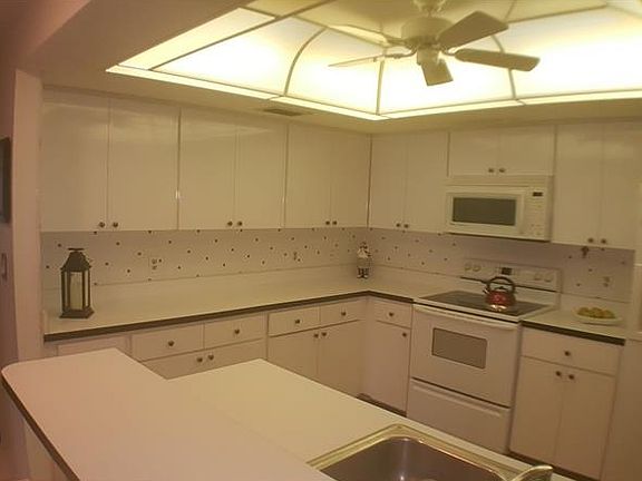 3rd image of 6503 Mourning Dove Dr APT 220