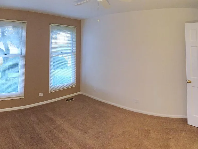 1868 Fox Run Dr #B — Photo 14