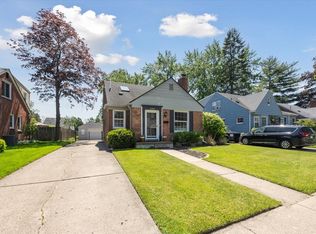 1353 Columbia Rd, Berkley, MI 48072