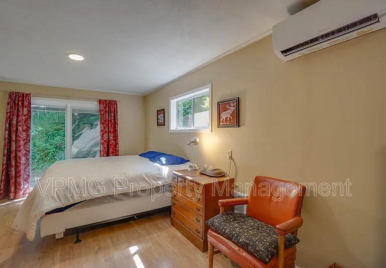 3956 Columbia Heights Rd — Photo 27