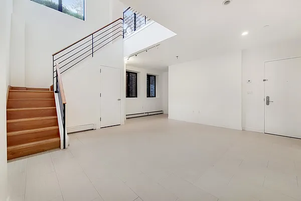 Living room, photo 4