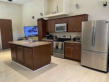 3rd image of 291 S Park Grove Ln