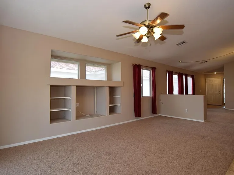 1024 Clover Tip Ct — Photo 12