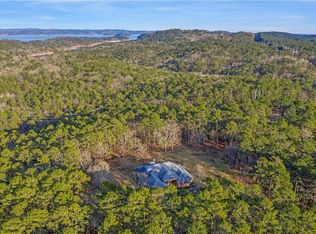 537 Old Hochatown Rd, Broken Bow, OK 74728