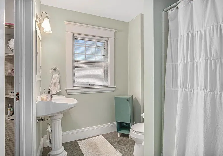 414 Paris Ave SE — Photo 6