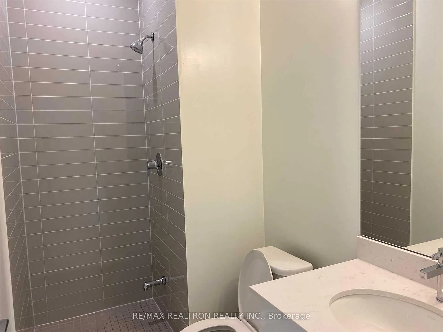 1 bed, $2,300 — Photo 3
