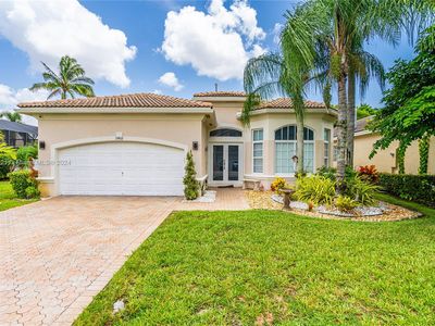 19402 SW 68th St, Fort Lauderdale, FL, 33332