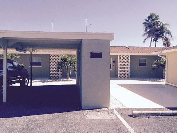 2307 Bay Blvd
