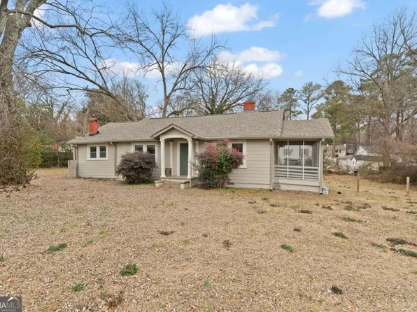 207 Garrison Rd SE, Marietta, GA 30008