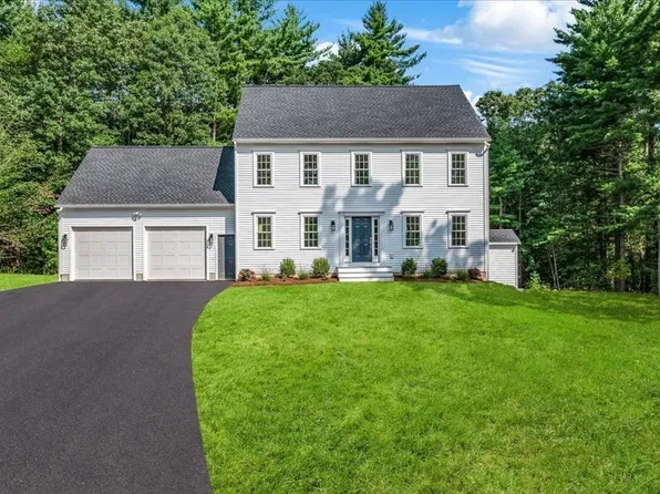 75 Fern Hollow Rd, Bridgewater, MA 02324