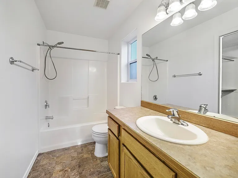 1258 Fiesta Way — Photo 14