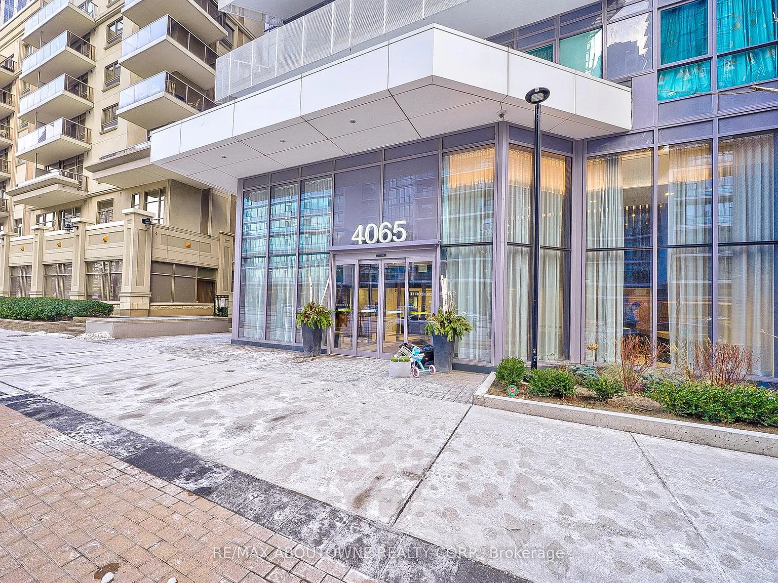 3 bed, $3,200 — Photo 2