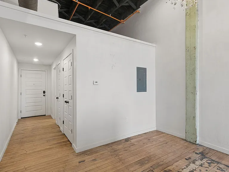Brand new apartments in downtown Springfield! — Photo 86
