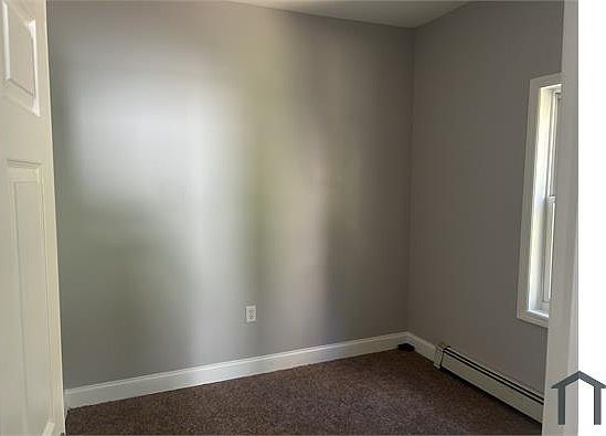 5th image of 171 Seymour Ave Floor 2