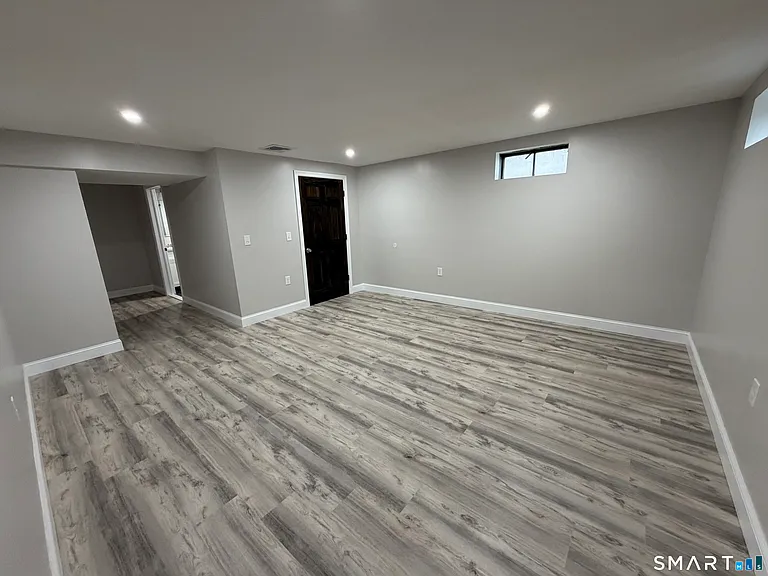 56 Janet Cir #7 — Photo 21