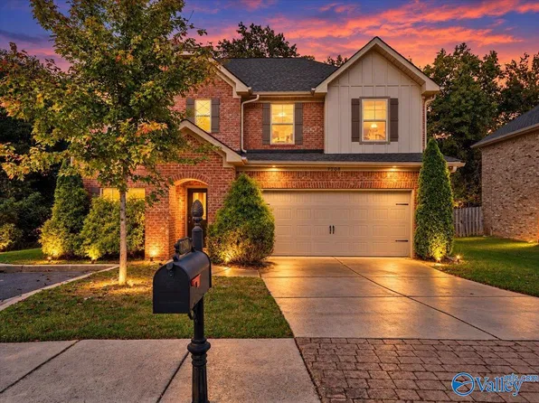 7208 Dorchester Dr, Owens Cross Roads, AL 35763
