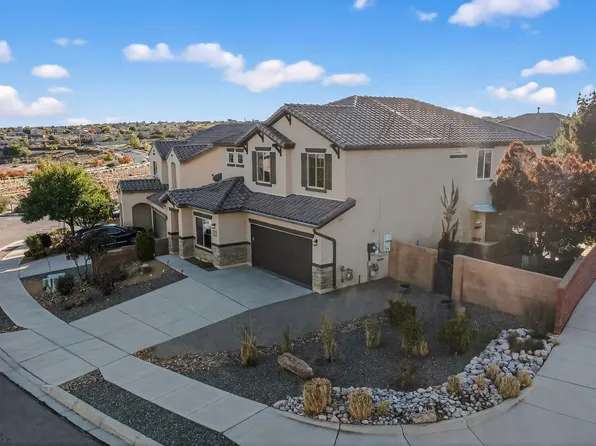 123 Las Medanales Ct NE, Rio Rancho, NM 87124