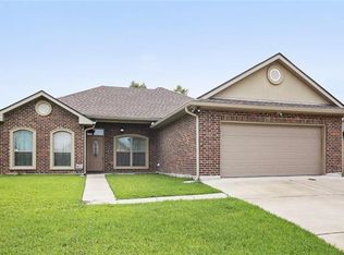 2432 Rue Saint Louis, Terrytown, LA 70056