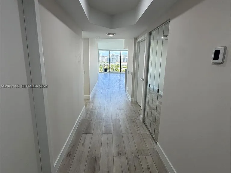 3640 Yacht Club Dr #805 — Photo 5
