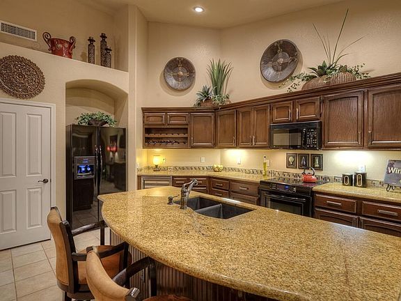 5th image of 4925 E Marino Dr