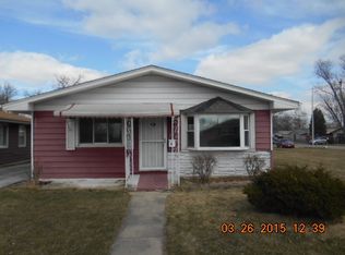 736 E 152nd St, Phoenix, IL 60426