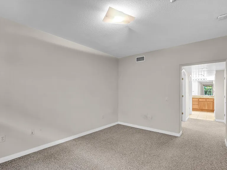 301 W G St #316 — Photo 20