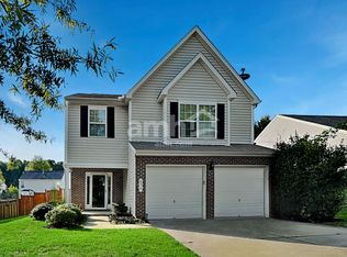836 Willow Bay Dr, Fuquay Varina, NC 27526