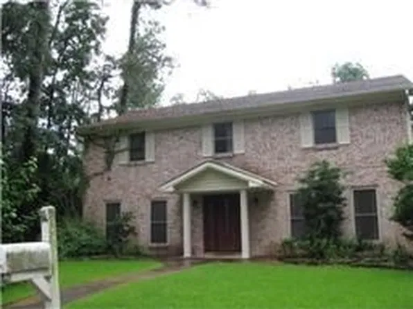 903 Doral Ln, Houston, TX 77073