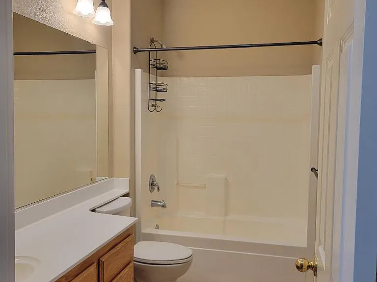 602 Delancy Way — Photo 8