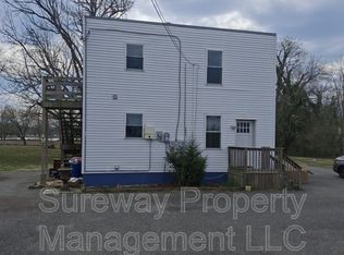 51 Lakeview Ave APT B, Pennsville, NJ 08070