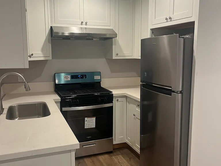 920 N Stanley Ave #101 — Photo 3