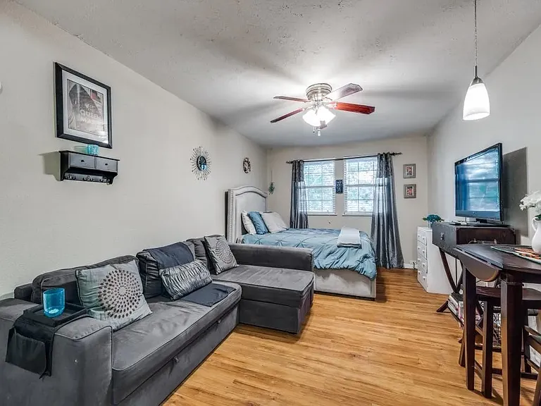 5003 Skillman St #210A — Photo 2