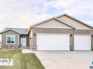 7913 E Marana St, Street Sioux Falls, SD 57110
